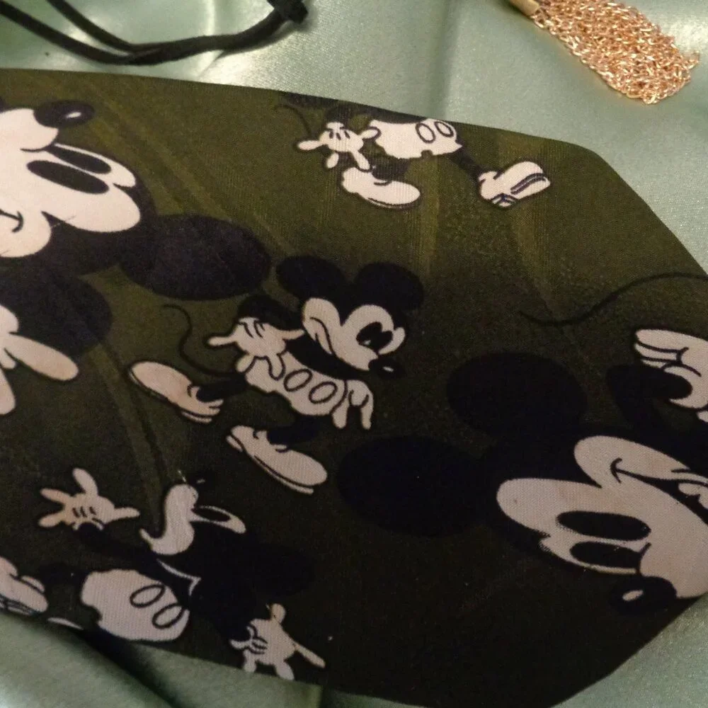 VINTAGE MICKEY TIE & 2 NEW NECKLACES MADE TO LOOK RETRO LOT